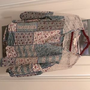 Women’s Umgee XL Top